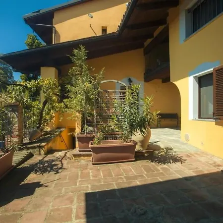 Lejlighed In Mit Garten- Terrasse Und Grill By Interhome