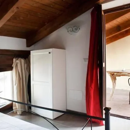 アパート In Mit Garten- Terrasse Und Grill By Interhome