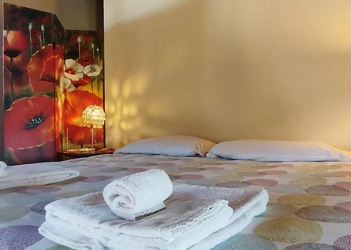 Appartement In Mit Garten- Terrasse Und Grill By Interhome *