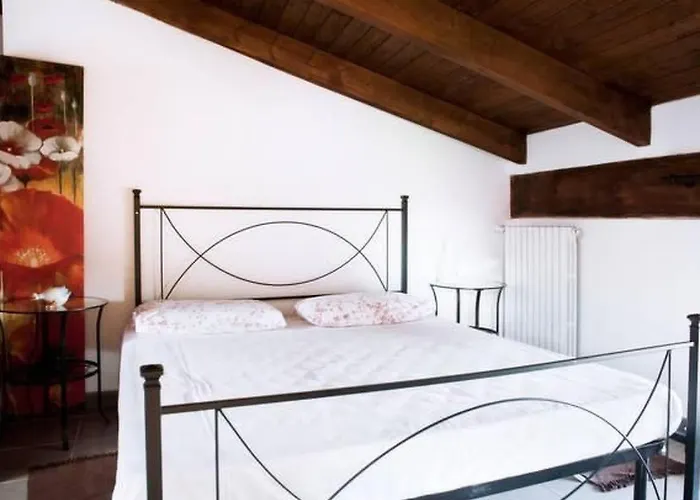 In Mit Garten- Terrasse Und Grill By Interhome *