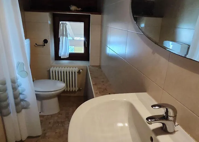 In Mit Garten- Terrasse Und Grill By Interhome